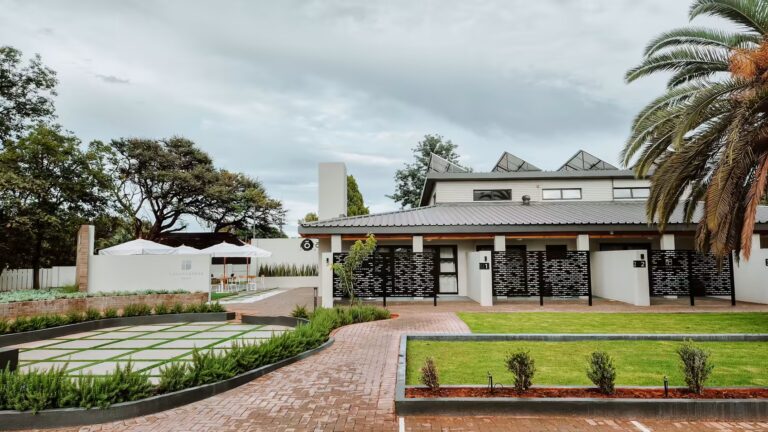 Cornerstone Manor Guest House Accommodation in Kathu